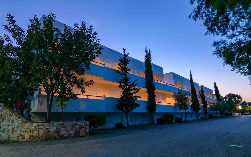 Junior Hotel Íria Kültér fotó
